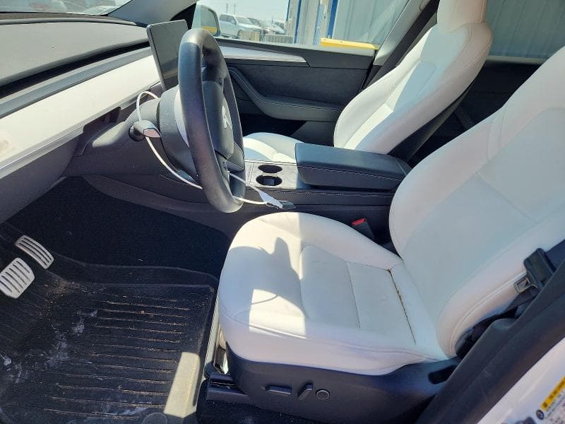 2024 TESLA MODEL Y 7