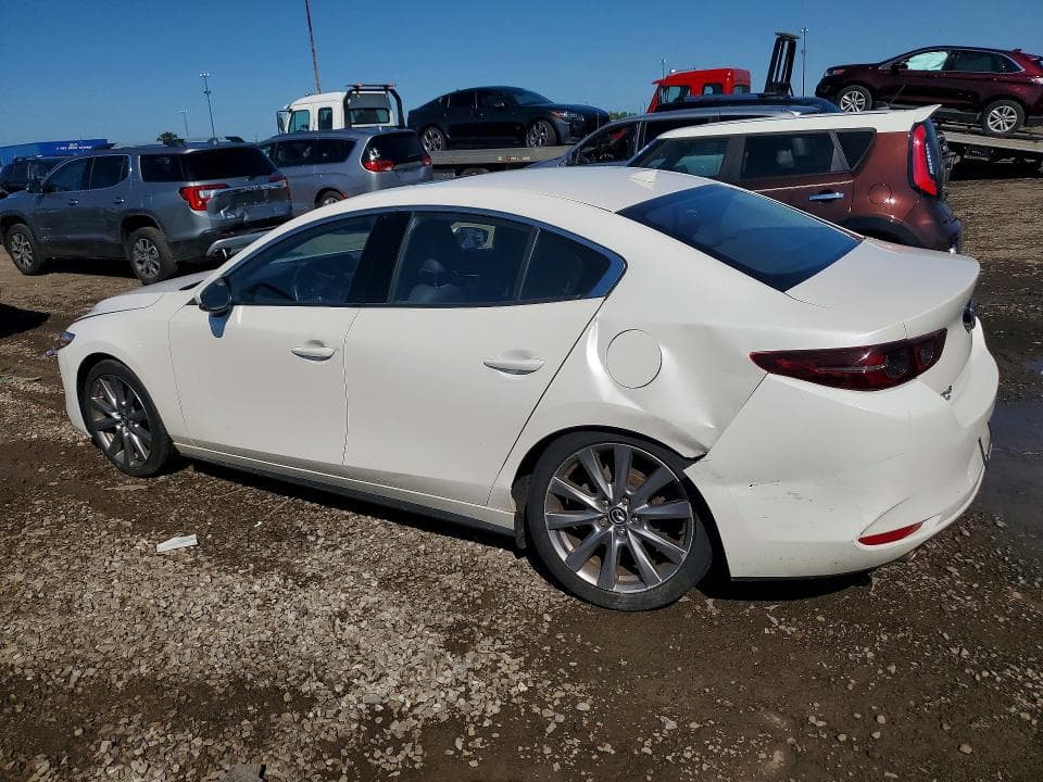 2019 MAZDA 3 PREMIUM 2