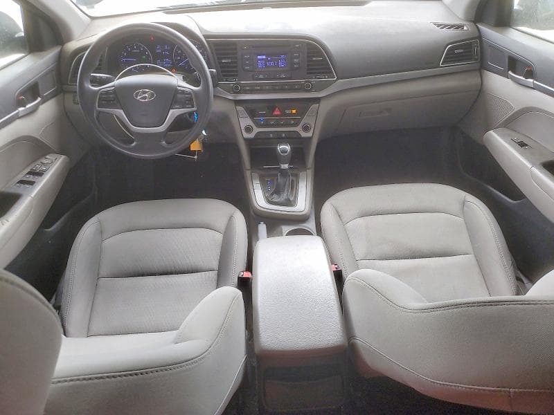 2017 HYUNDAI ELANTRA SE 8
