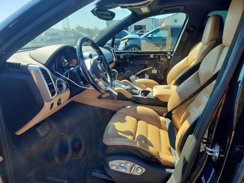 2017 PORSCHE CAYENNE SE HYBRID PLATINUM 7