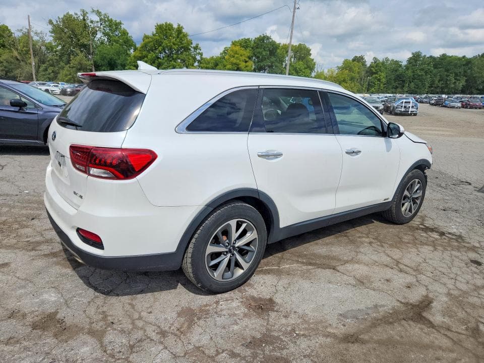 2019 KIA SORENTO EX V6 3