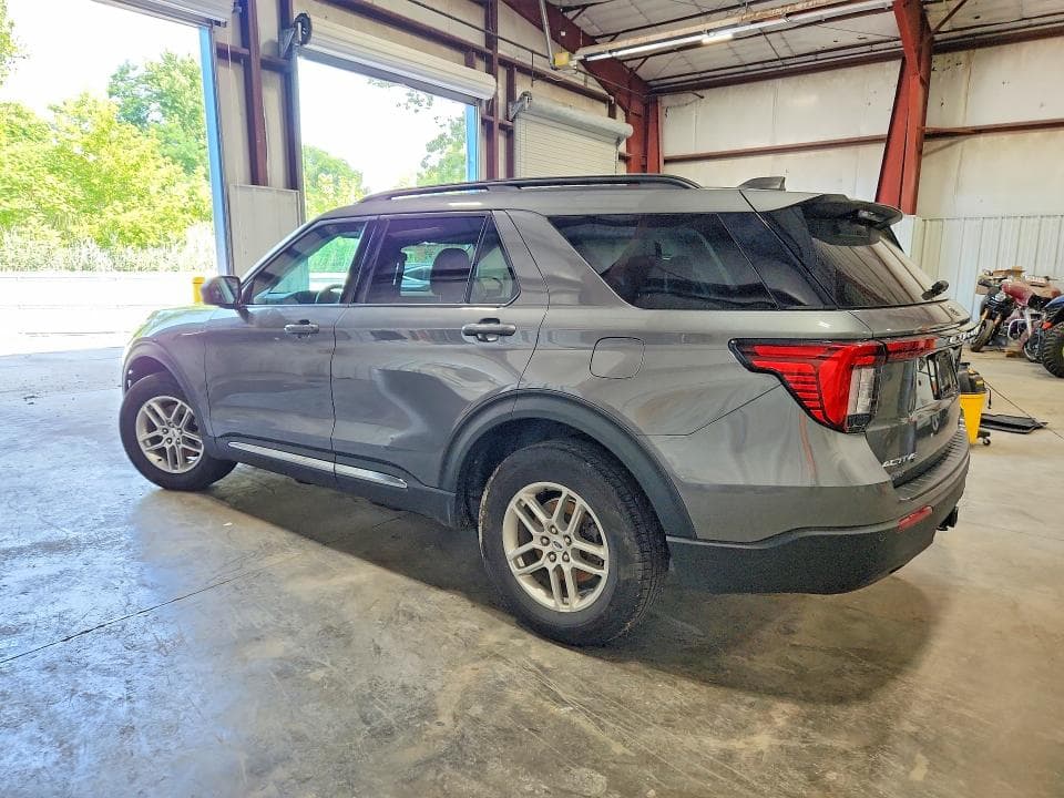 2025 FORD EXPLORER ACTIVE 2