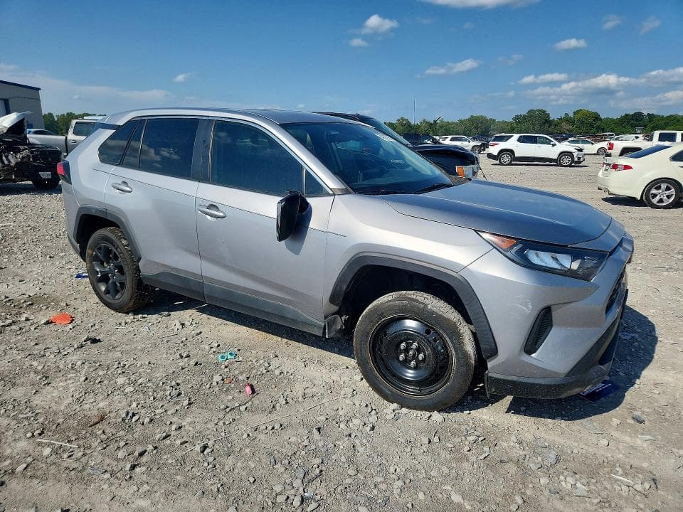 2022 TOYOTA RAV4 LE 4