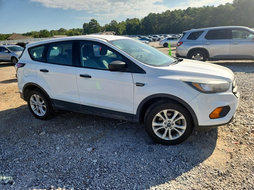 2018 FORD ESCAPE S 4
