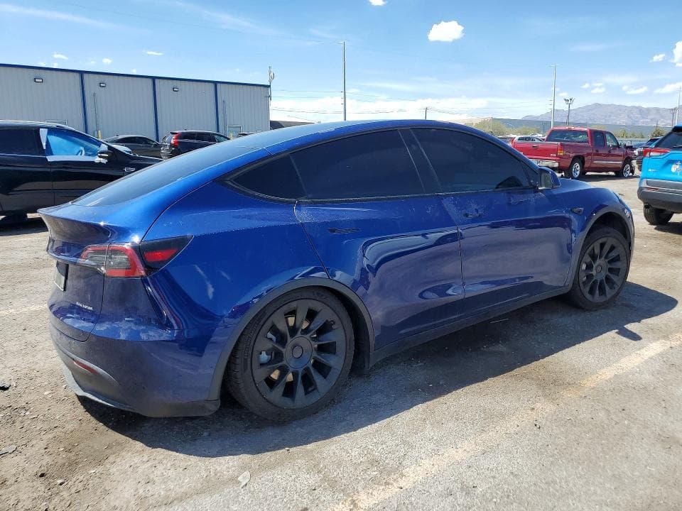 2023 TESLA MODEL Y 3