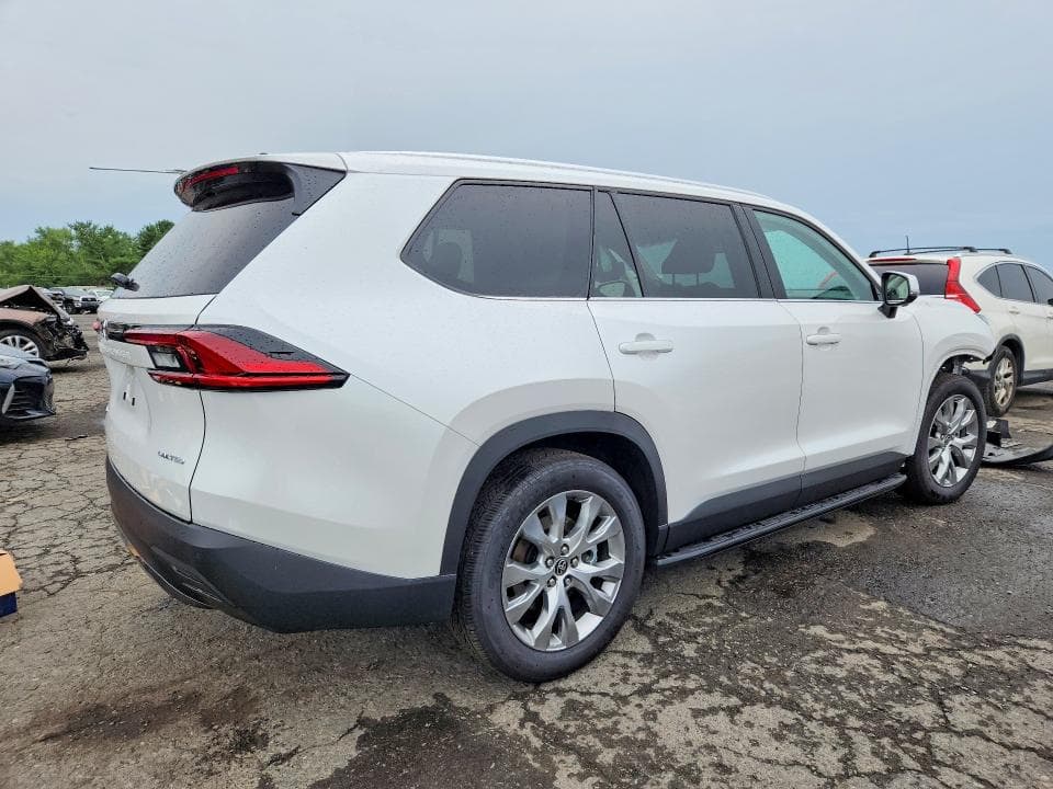 2026 TOYOTA GRAND HIGHLANDER HYBRID LIMITED 3