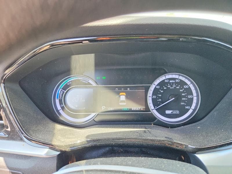 2020 KIA NIRO LX 9