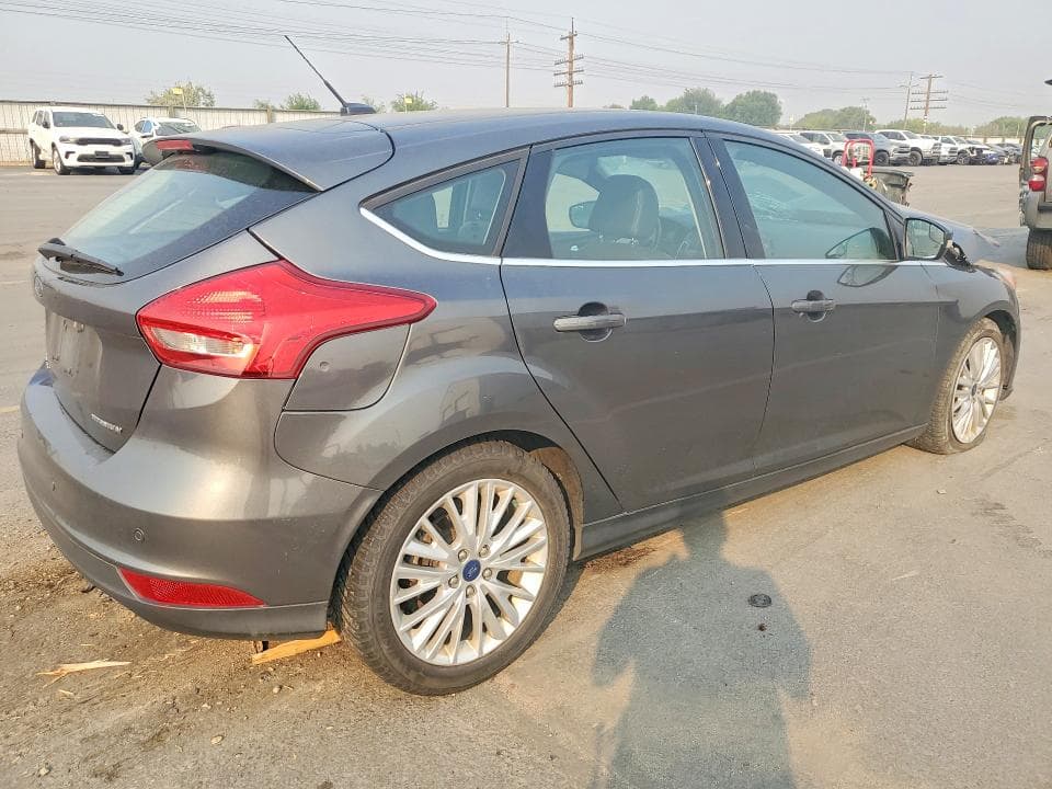 2017 FORD FOCUS TITANIUM 3