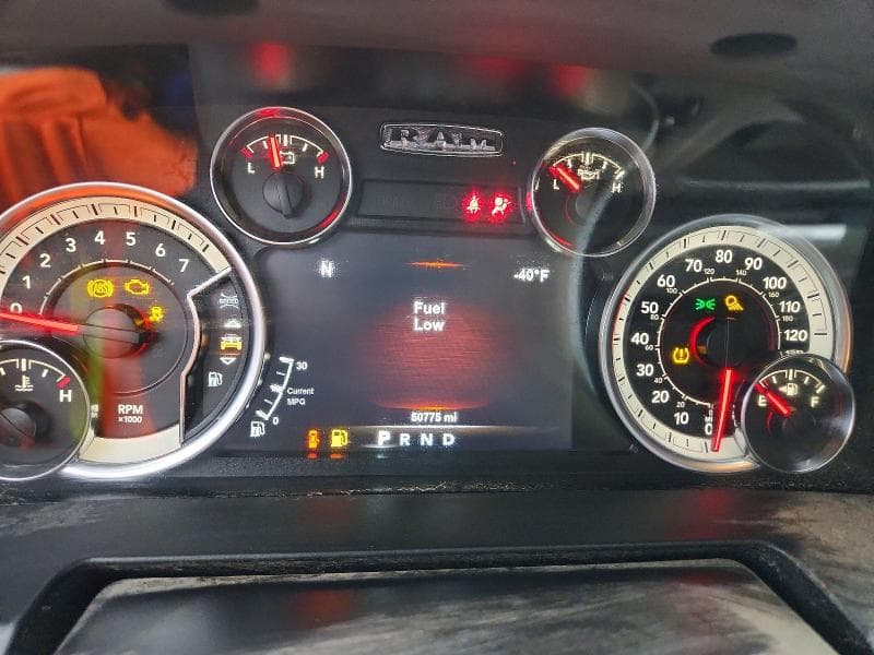 2019 RAM 1500 CLASSIC SLT 9