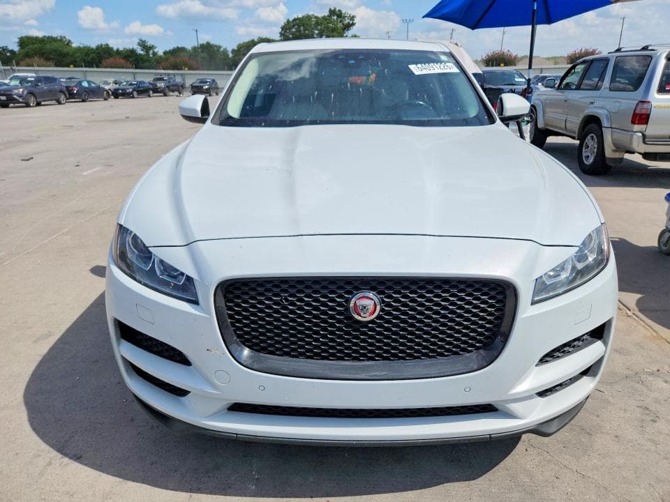2017 JAGUAR F-PACE PRESTIGE 5