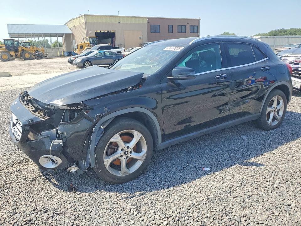 2018 MERCEDES-BENZ GLA 250 - 1