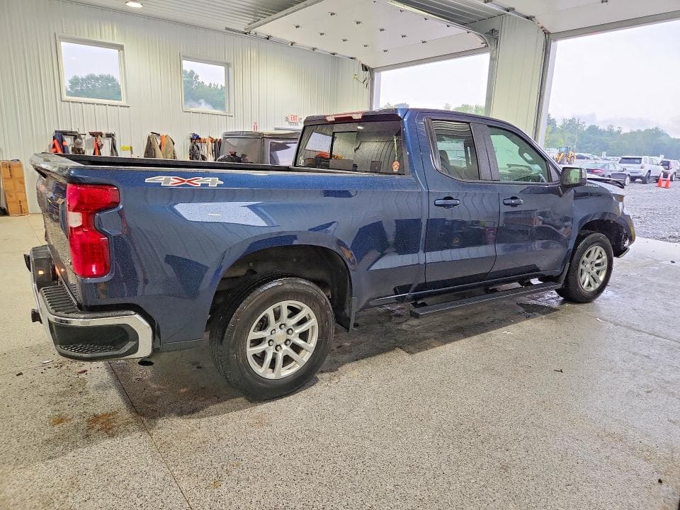 2020 CHEVROLET SILVERADO K1500 LT 3