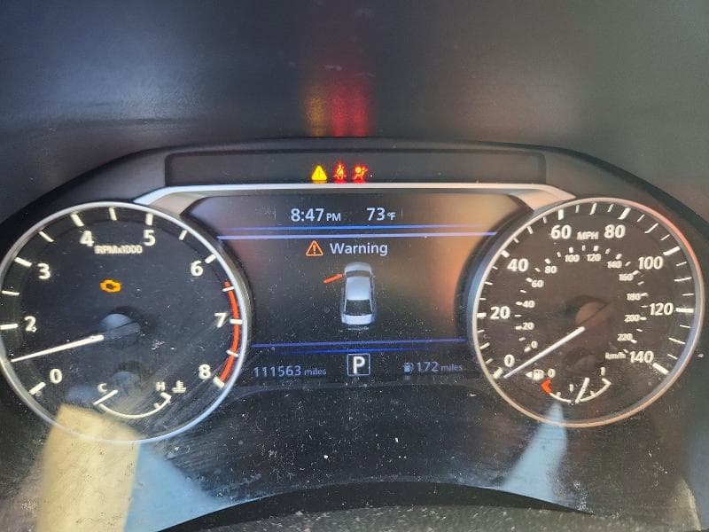 2019 NISSAN ALTIMA SV 9