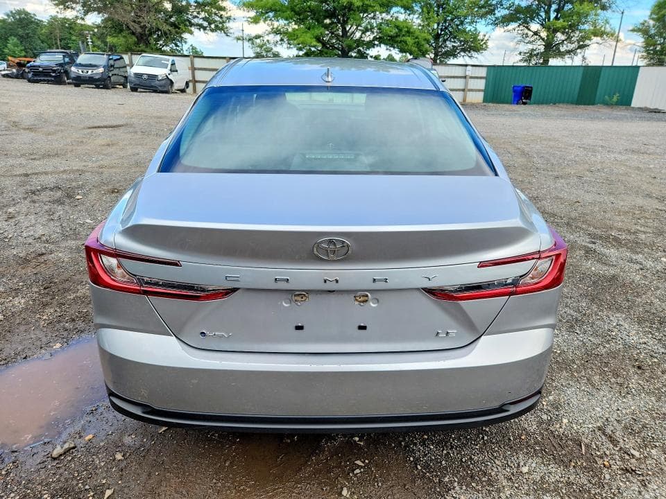 2025 TOYOTA CAMRY LE 6