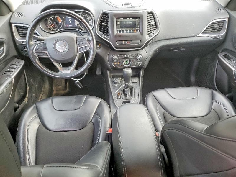 2020 JEEP CHEROKEE LATITUDE PLUS 8