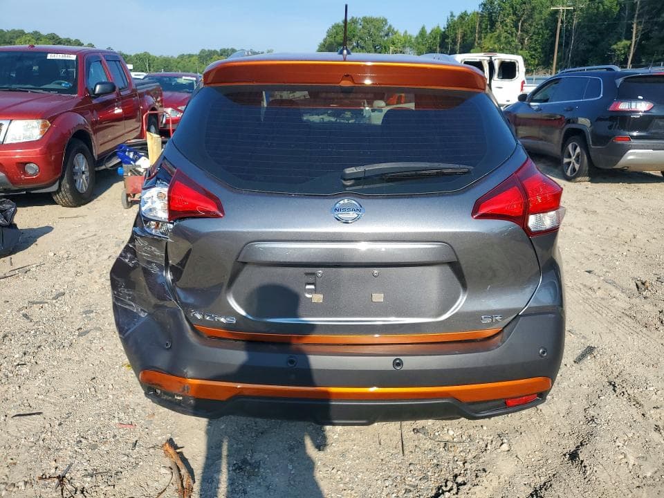 2020 NISSAN KICKS SR 6