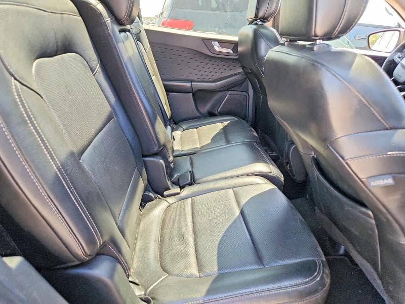 2020 FORD ESCAPE TITANIUM 11