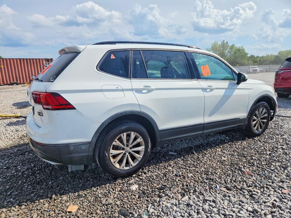 2018 VOLKSWAGEN TIGUAN S 3