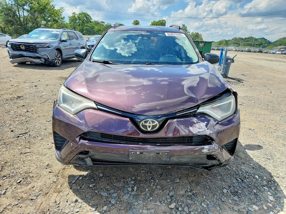 2017 TOYOTA RAV4 LE 5