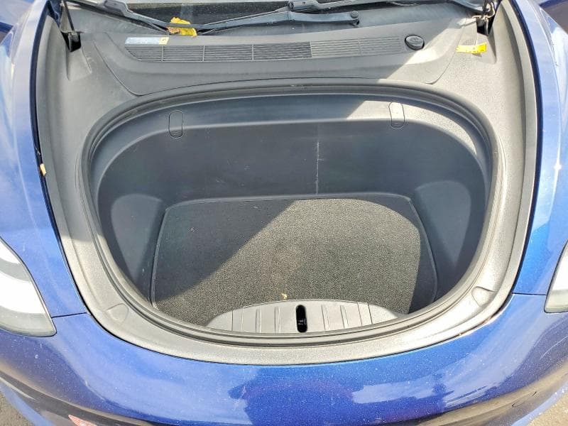 2018 TESLA MODEL 3 11