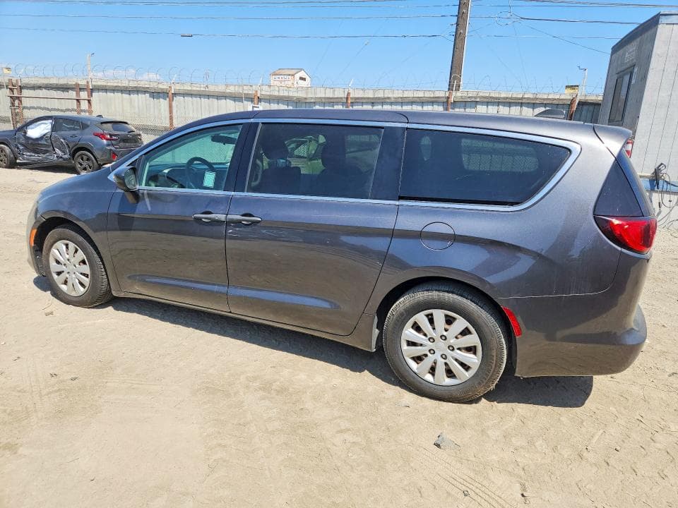 2018 CHRYSLER PACIFICA L 2