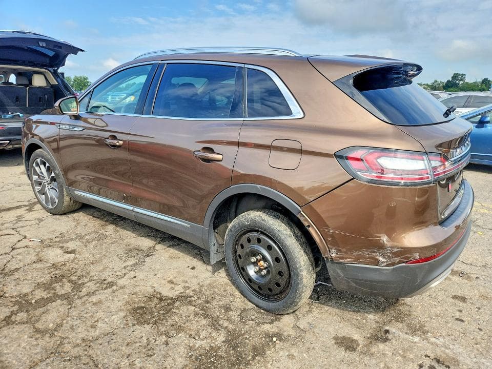 2022 LINCOLN NAUTILUS RESERVE 2
