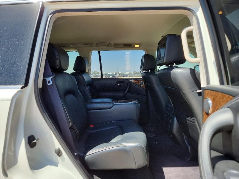 2017 INFINITI QX80 BASE 11