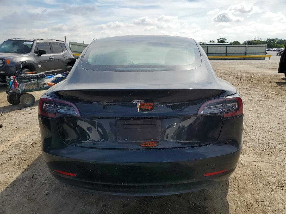 2019 TESLA MODEL 3 6