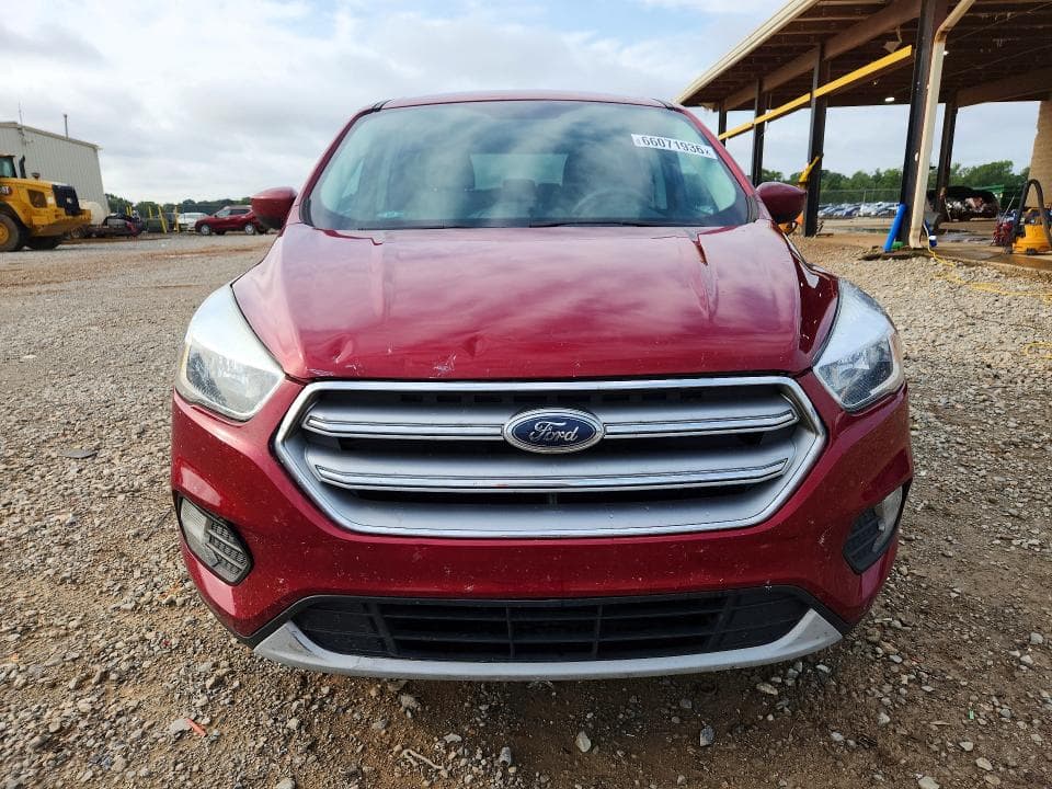 2017 FORD ESCAPE SE 5