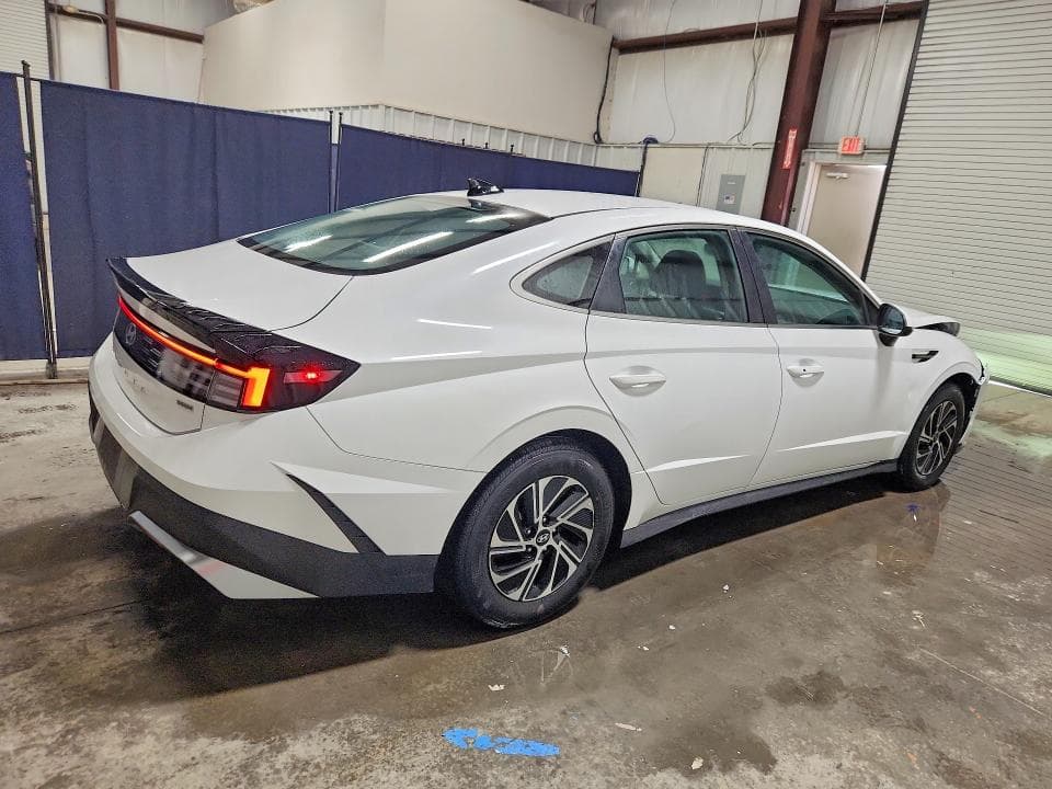 2026 HYUNDAI SONATA HYBRID BLUE 3