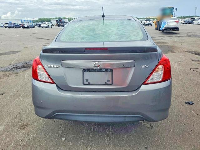 2017 NISSAN VERSA 1.6 SV 6