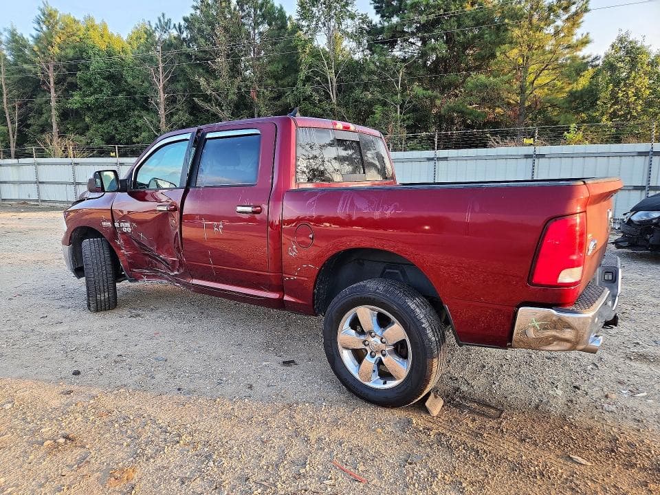 2018 RAM 1500 SLT 2