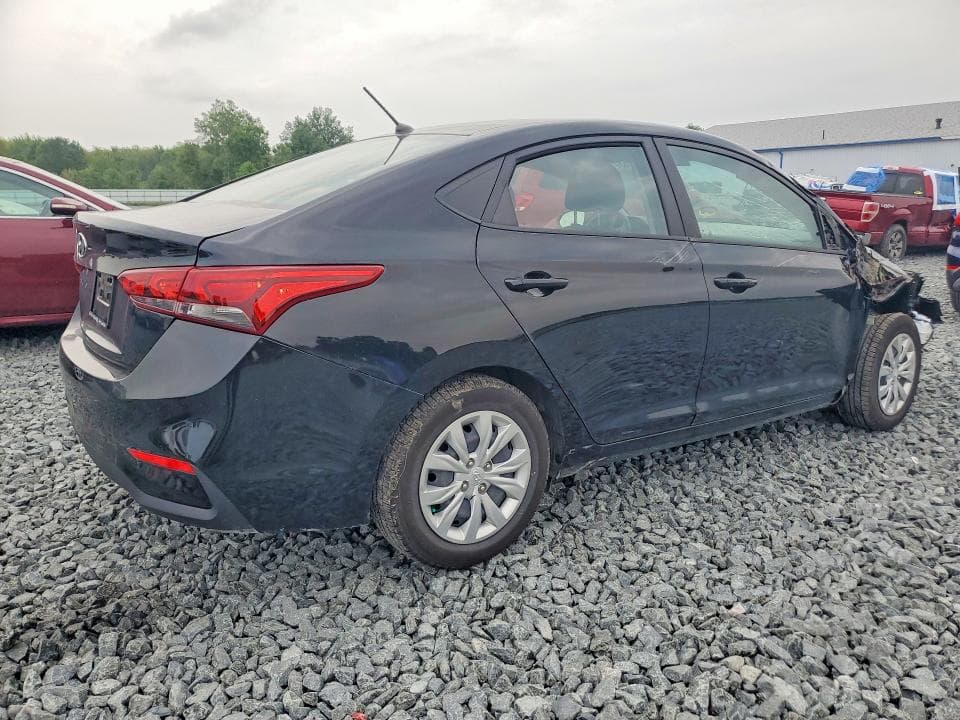 2022 HYUNDAI ACCENT SE 3