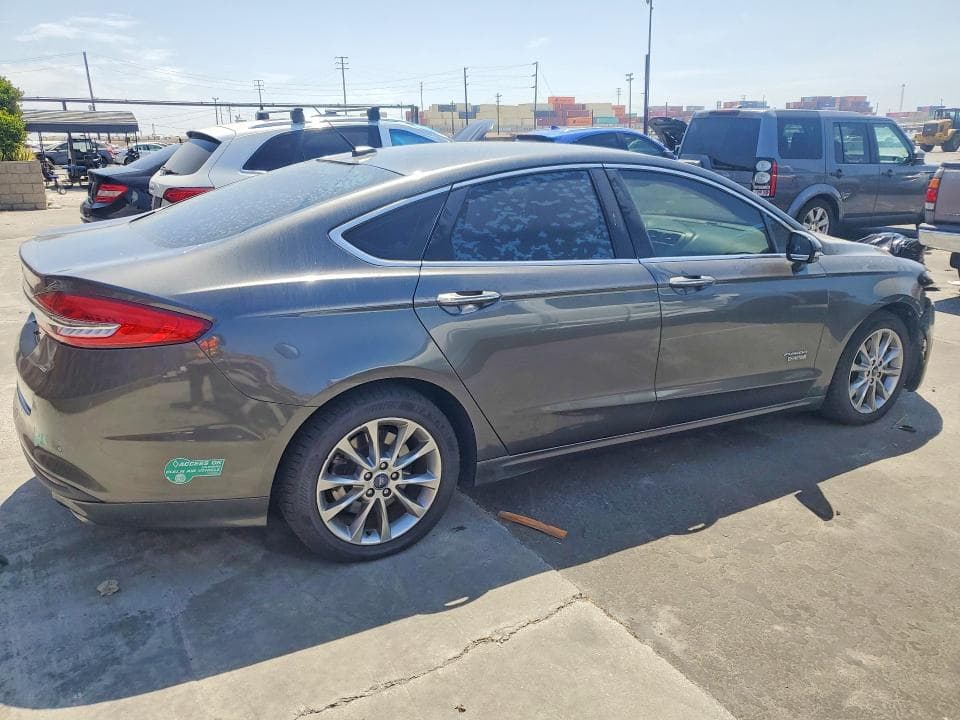 2017 FORD FUSION SE PHEV 3