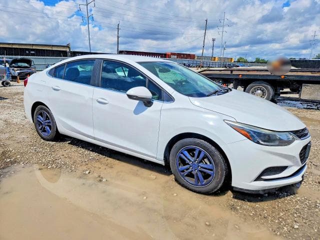 2017 CHEVROLET CRUZE LT 4