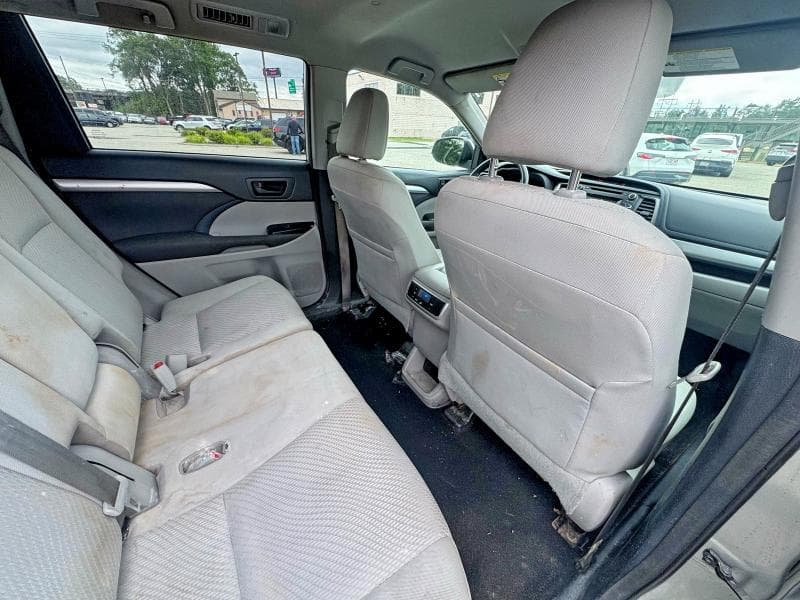2018 TOYOTA HIGHLANDER LE 6