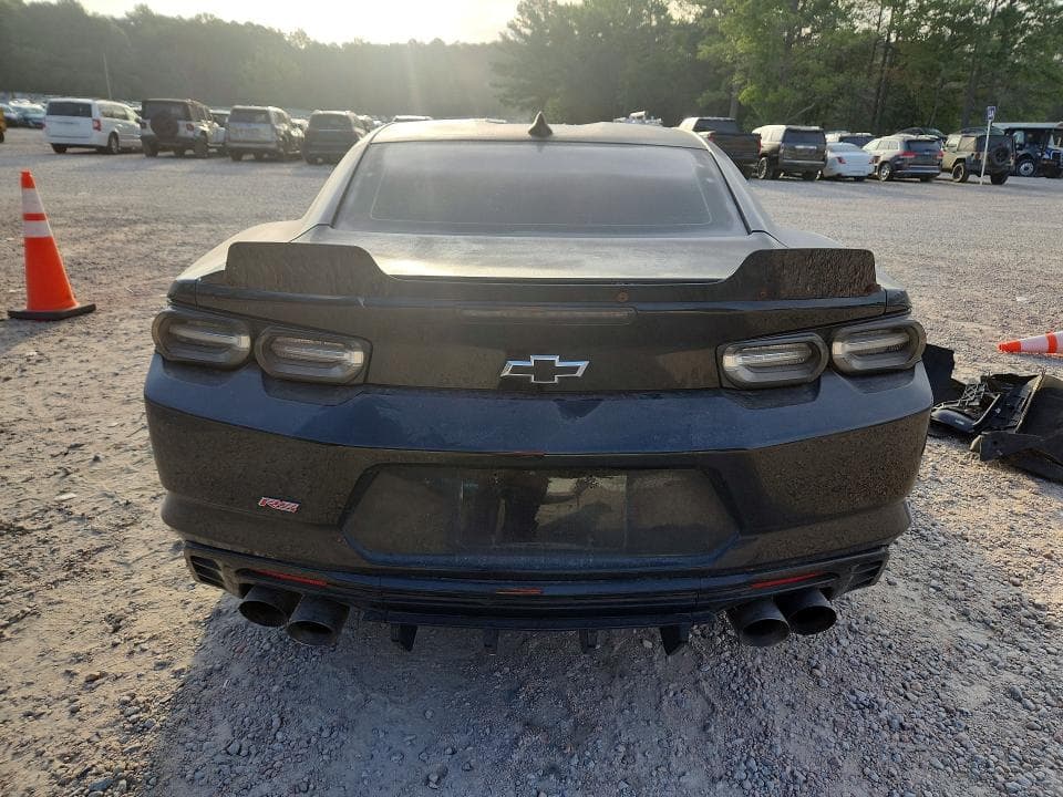 2019 CHEVROLET CAMARO LS 6