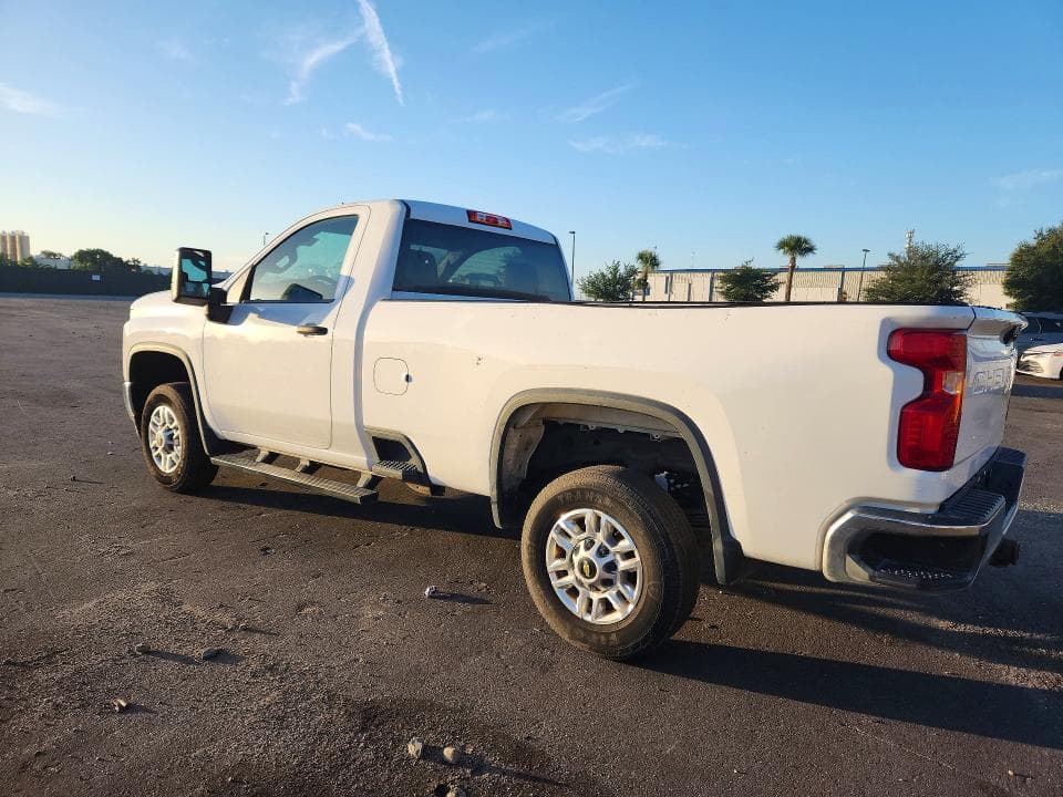 2021 CHEVROLET SILVERADO C2500 HEAVY DUTY 2