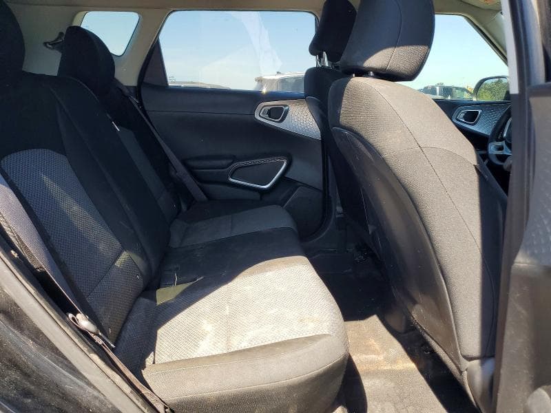 2020 KIA SOUL LX 11