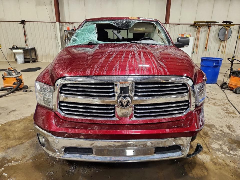 2017 RAM 1500 SLT 5
