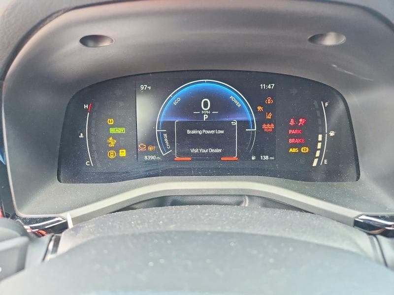 2025 TOYOTA CAMRY SE 9