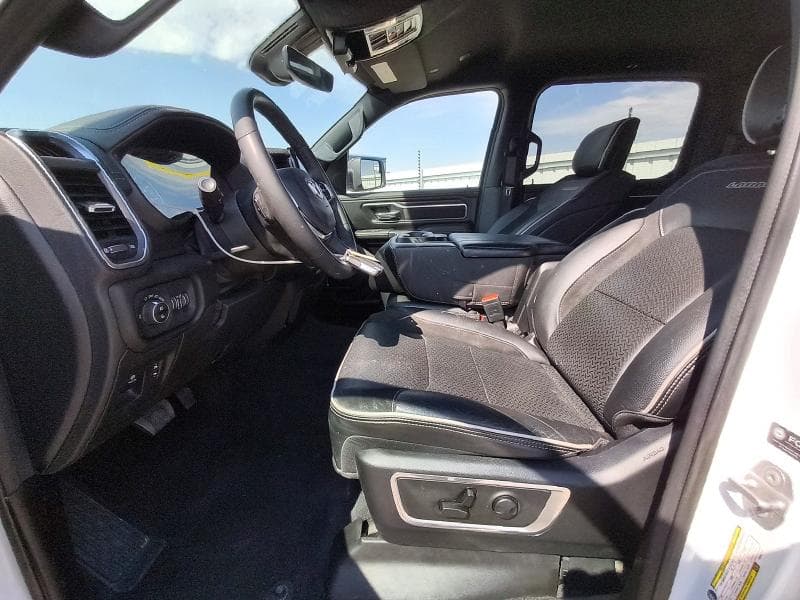 2025 RAM 1500 LARAMIE 7