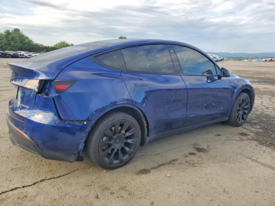 2022 TESLA MODEL Y 3