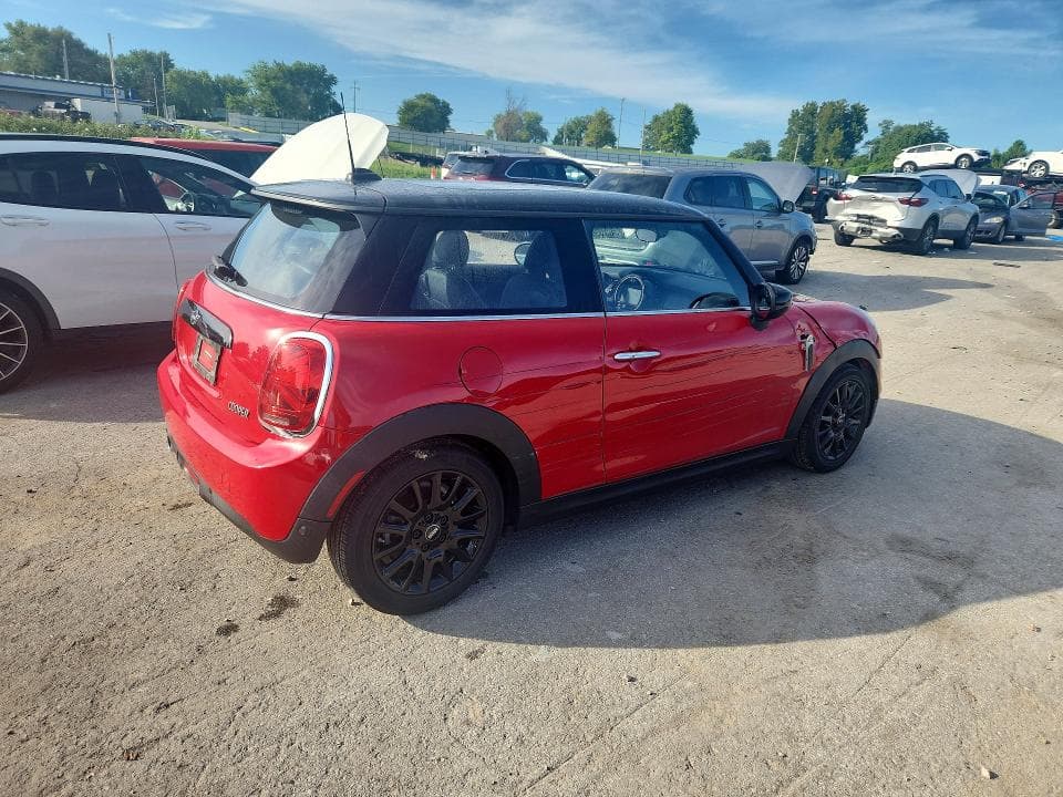 2020 MINI COOPER 3