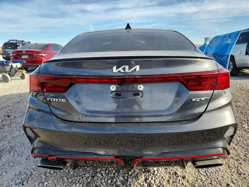 2024 KIA FORTE GT 6
