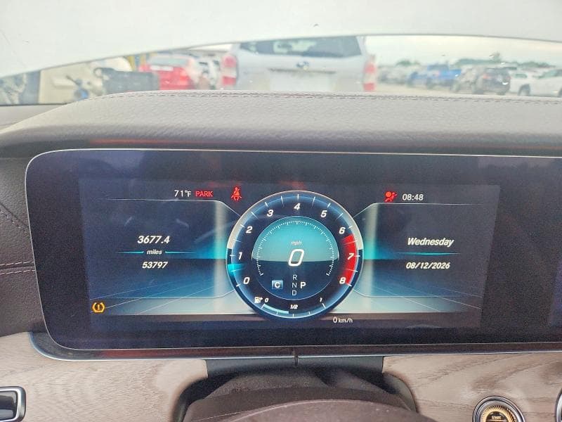 2018 MERCEDES-BENZ E 400 4MATIC 9