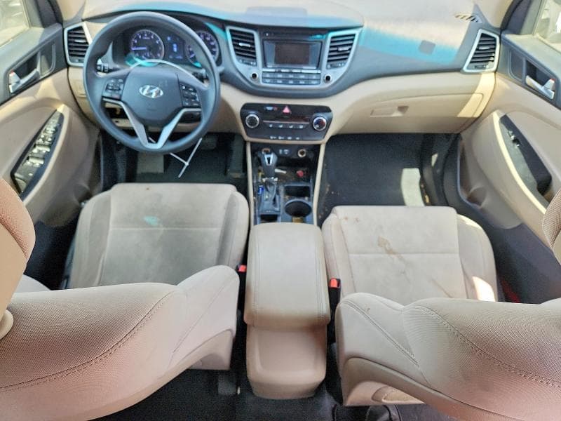 2017 HYUNDAI TUCSON SE 8