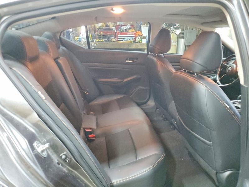 2022 NISSAN ALTIMA SR 10