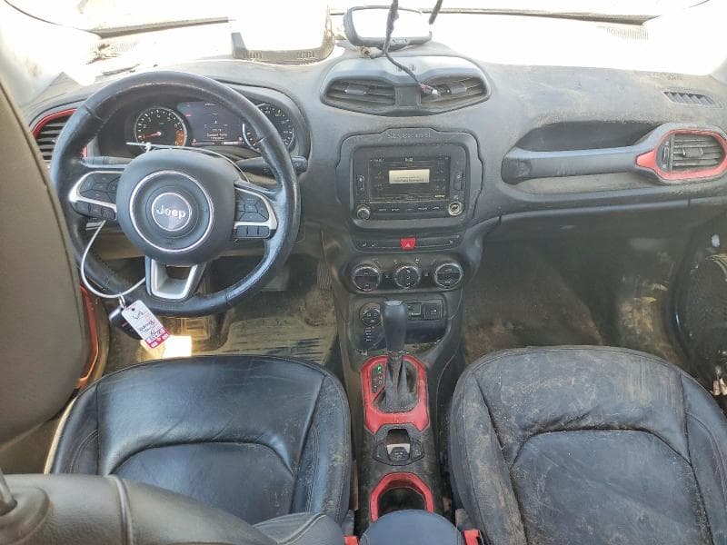 2017 JEEP RENEGADE TRAILHAWK 8