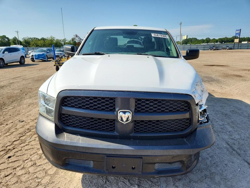2019 RAM 1500 CLASSIC TRADESMAN 5